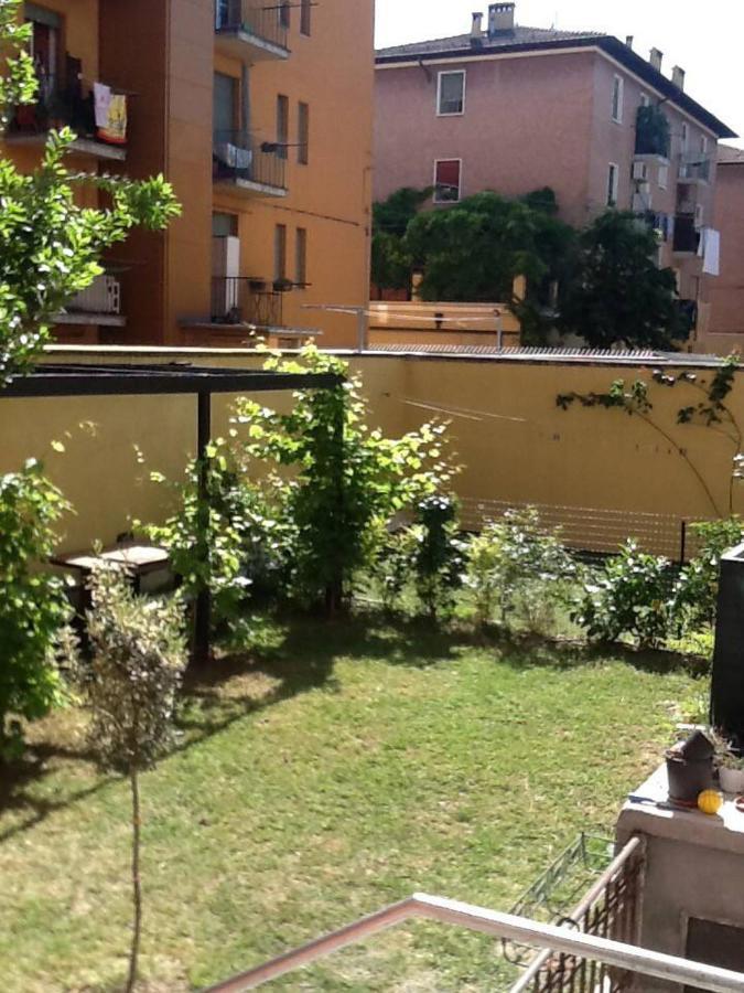 Casa Di Gino Bed & Breakfast Bologna Bagian luar foto